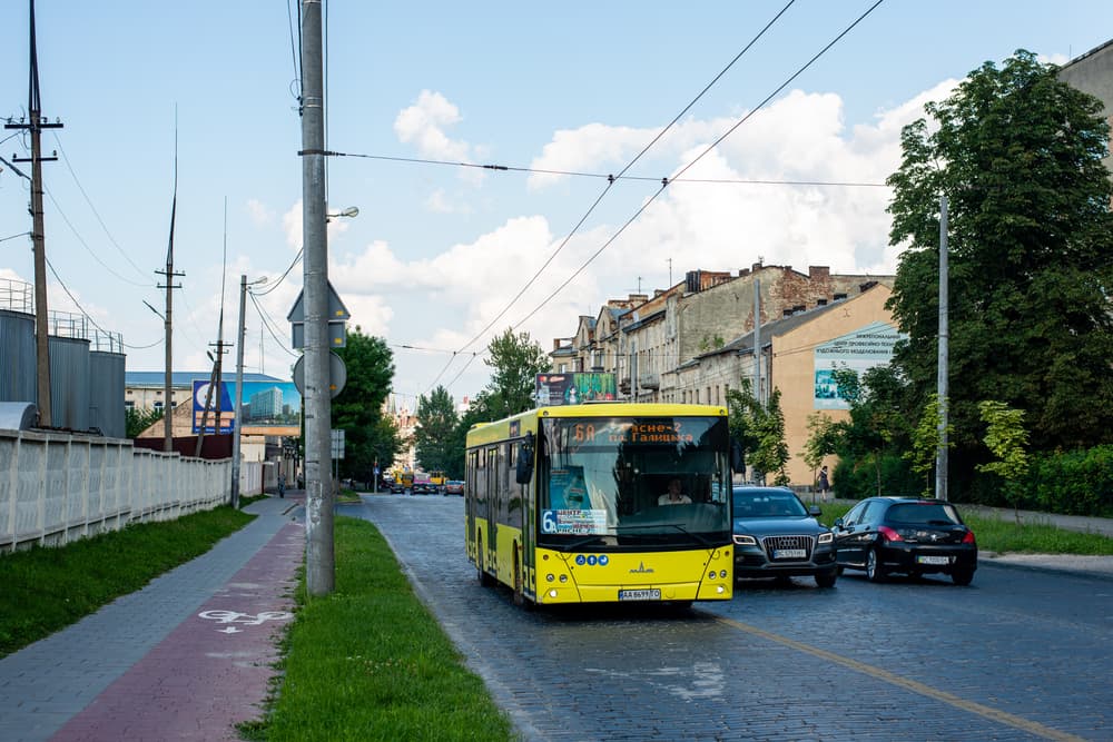 17. ПЕРЕВАГИ МАРШРУТНИХ ТРАНСПОРТНИХ ЗАСОБІВ
